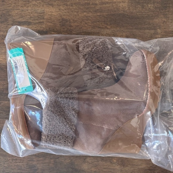 Lauren Ralph Lauren Steph Bootie - Picture 8 of 8